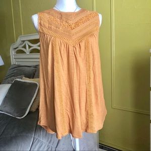 NOX ROSE top with lace insert Peach sz M